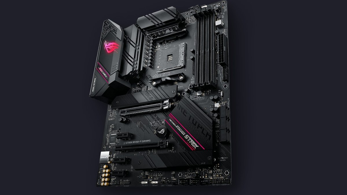 Asus Rog Strix B550 F, a motherboard with PCIe 4.0 and 5.0 slots